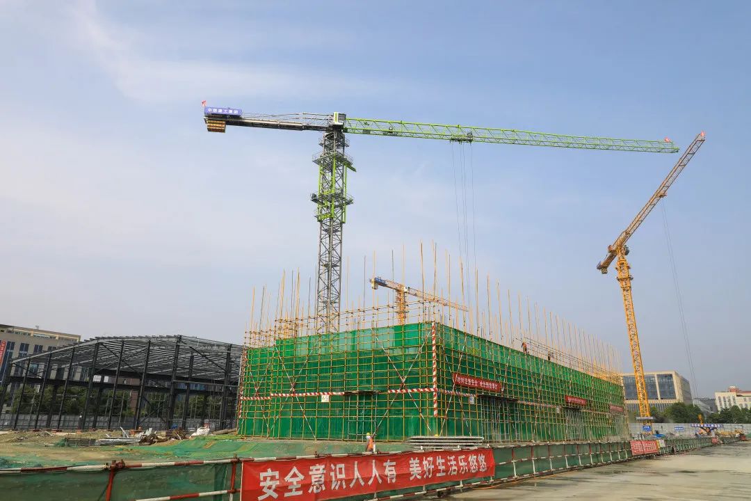 “绿色氢都”重点项目建设正酣，，，，，，郫都区加速推进氢能工业建圈强链